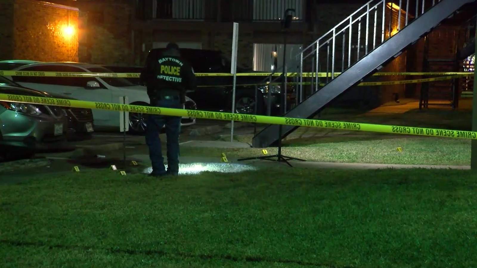 Man shot to death at Baytown apartment complex