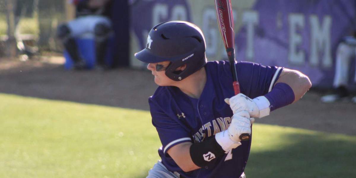 Marble Falls' Nail Announces College Home On Day Baseball Returns