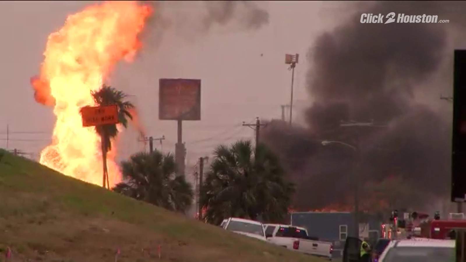 Fire crews in Corpus Christi battle 150-feet flames after gas line rupture, officials say