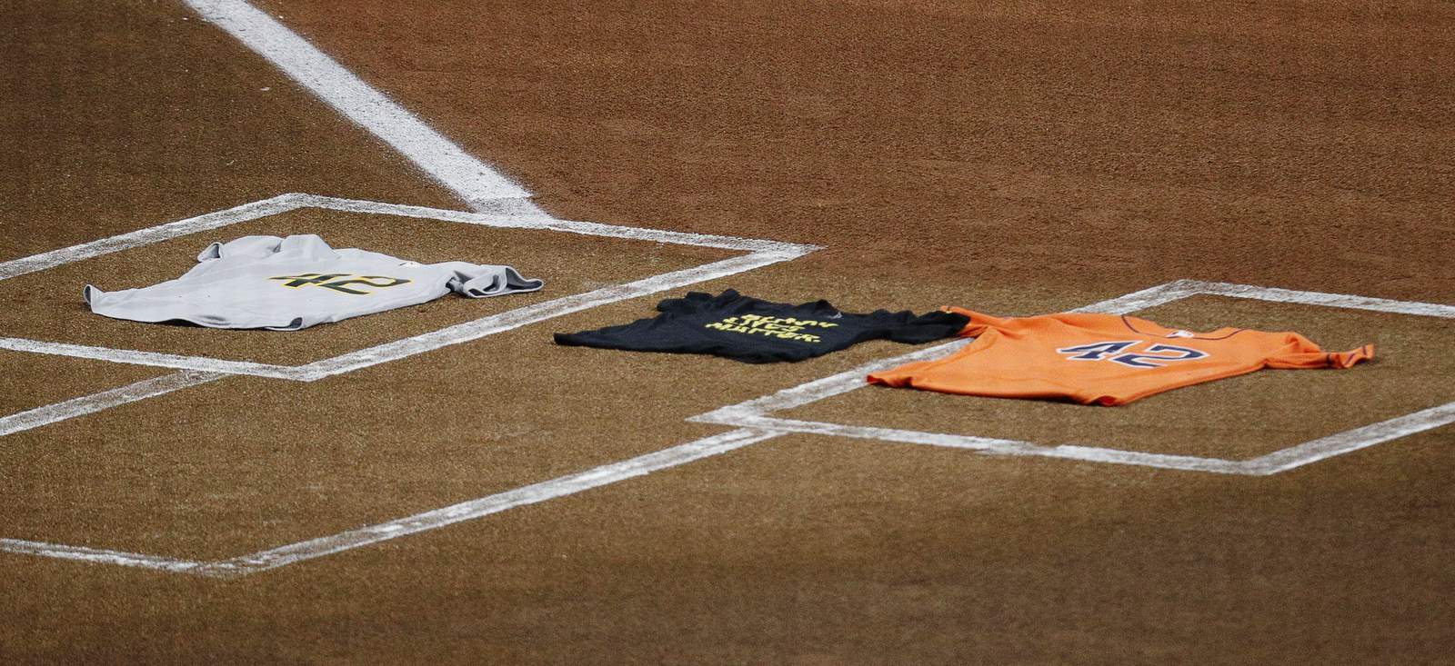 Astros opt to not play Friday night in protest of police brutality, Jacob Blake shooting