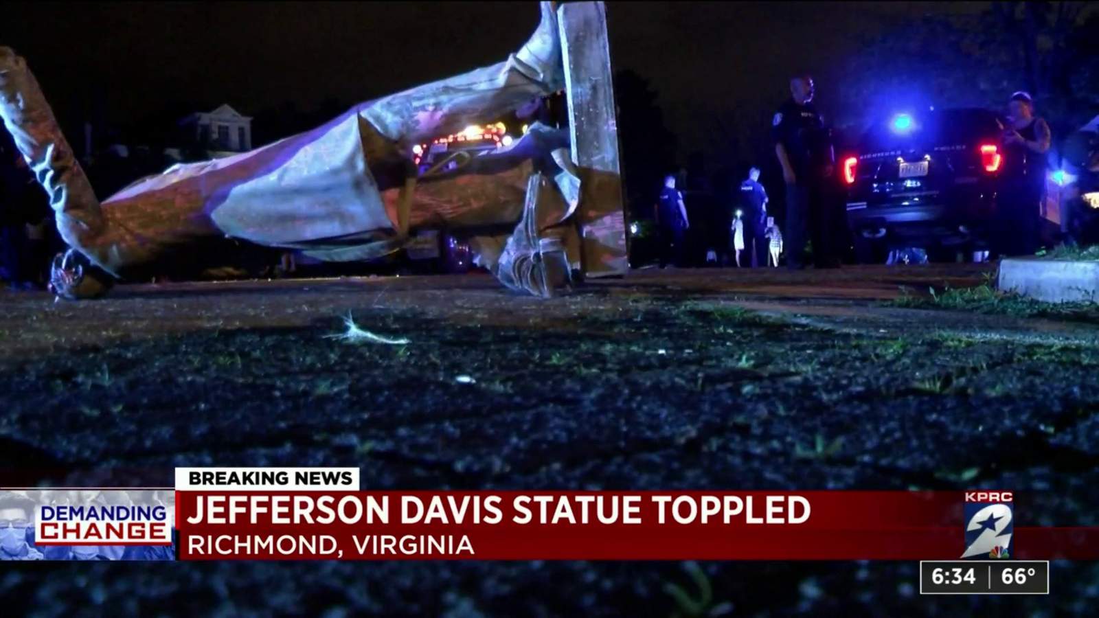Virginia protesters tear down a statue of Jefferson Davis a day after bringing down Christopher Columbus
