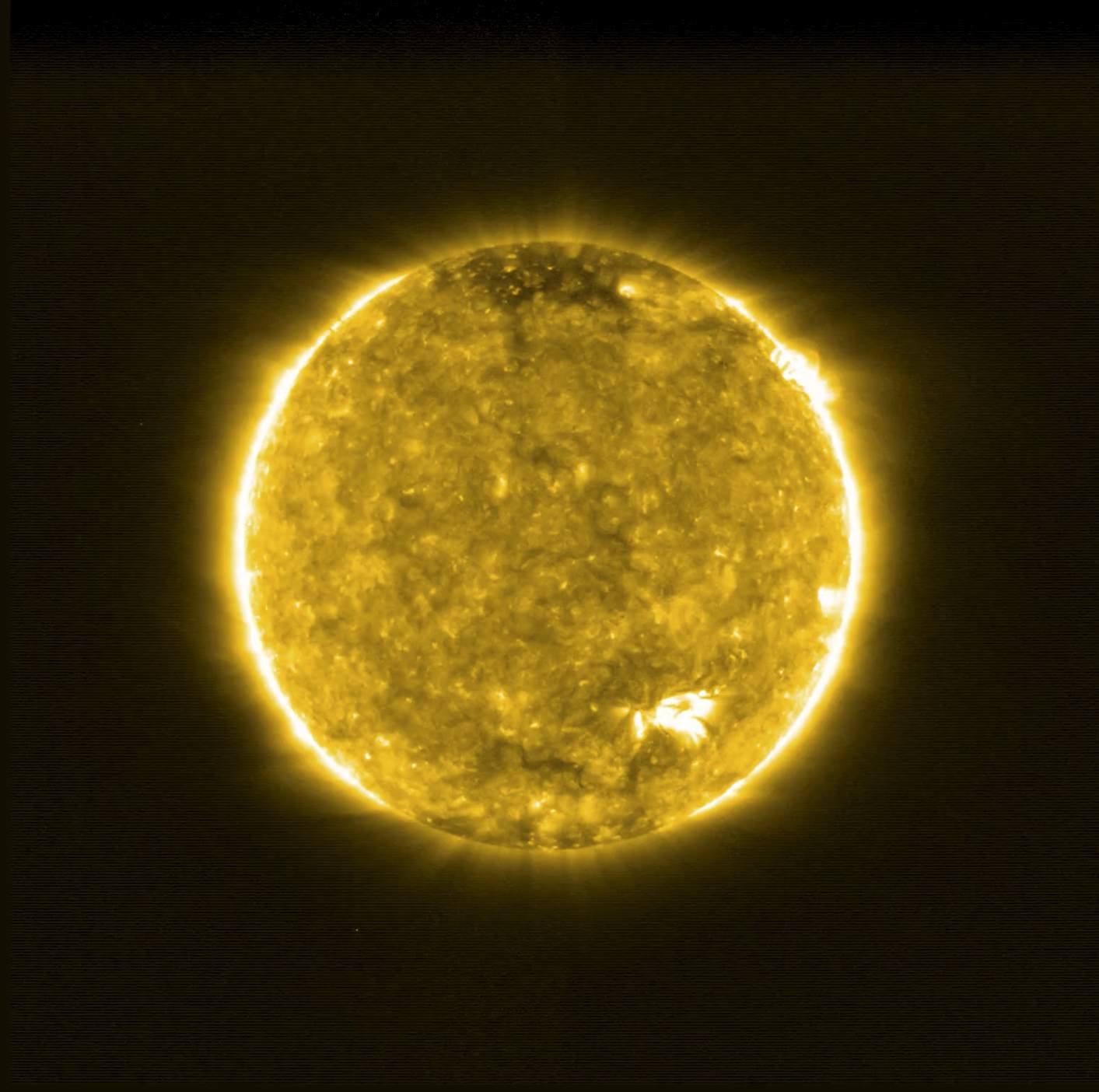 Spacecraft snaps closest pictures of sun, 'campfires' abound
