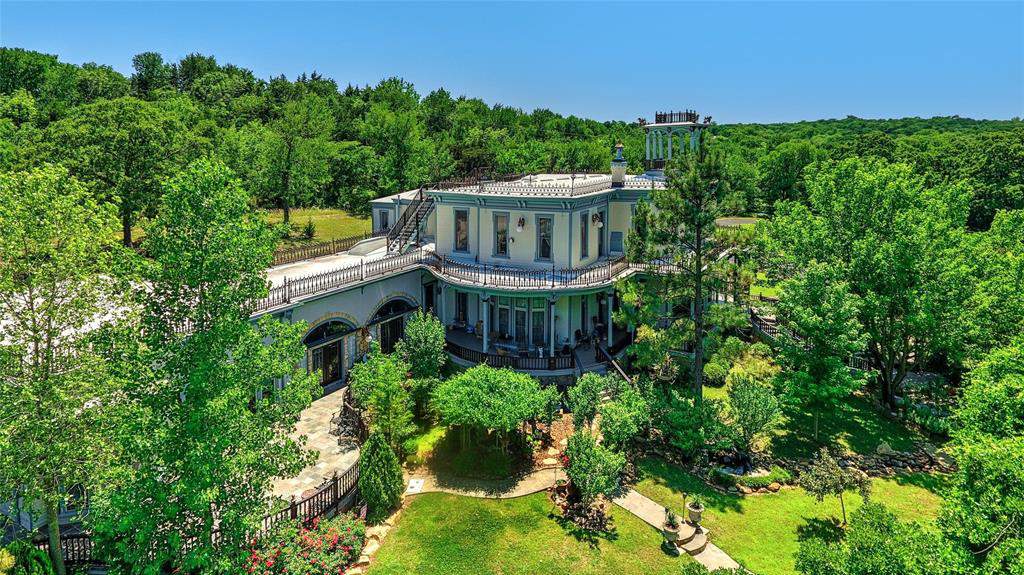 Eye-popping 138-year-old North Texas estate with outrageous decor and furniture is on sale for nearly $1M