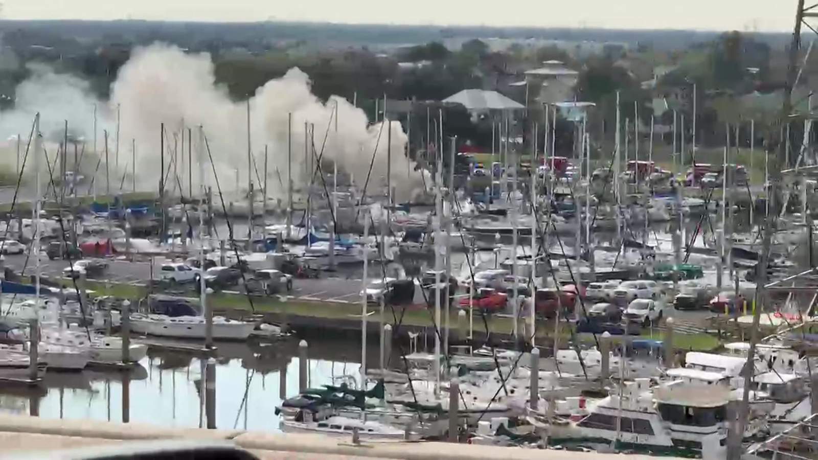 Boat fire sends plume of smoke into skies over Clear Lake Shores