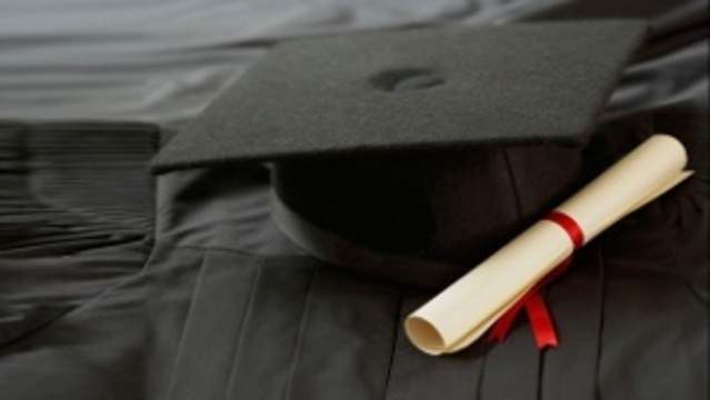 UH graduates’ bank information compromised in data breach of cap and gown supplier