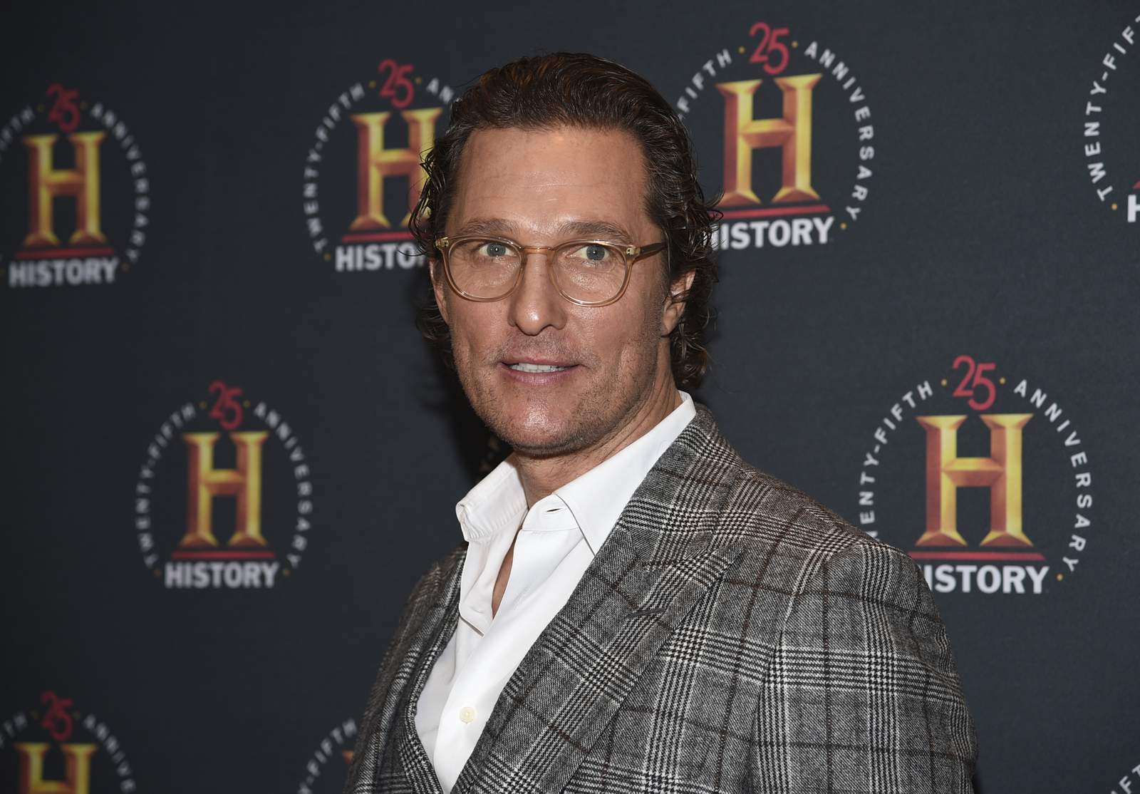 McConaughey writing book based on life-changing adventures
