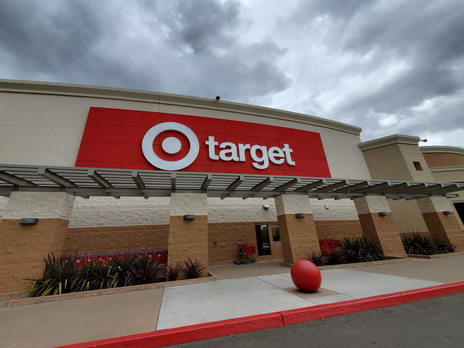 Target giving $500 bonuses to its employees for working during COVID-19 pandemic