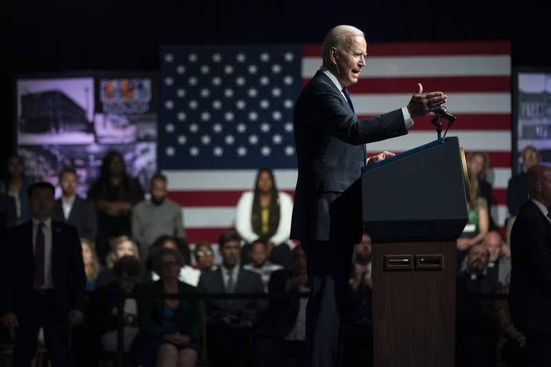 Biden prioritizes US voting rights law as controversy mounts