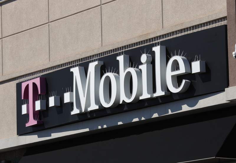 T-Mobile confirms data breach, says it’s investigating scope