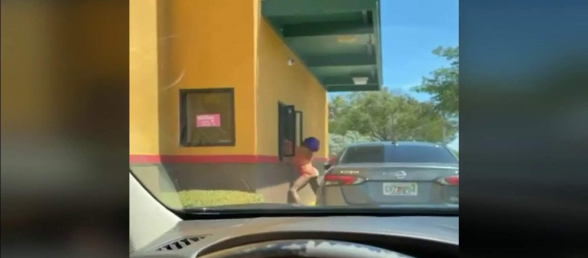VIDEO: Women attack employees during robbery at Popeyes drive-thru