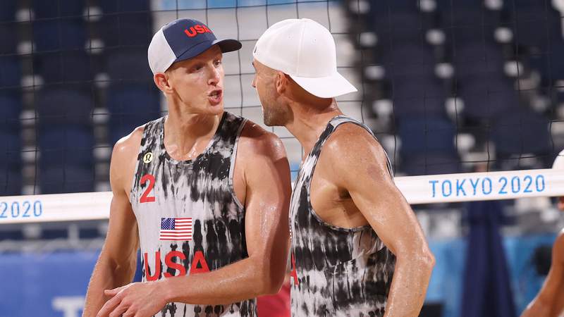USA's Gibb and Bourne down Swiss team in beach volleyball prelims