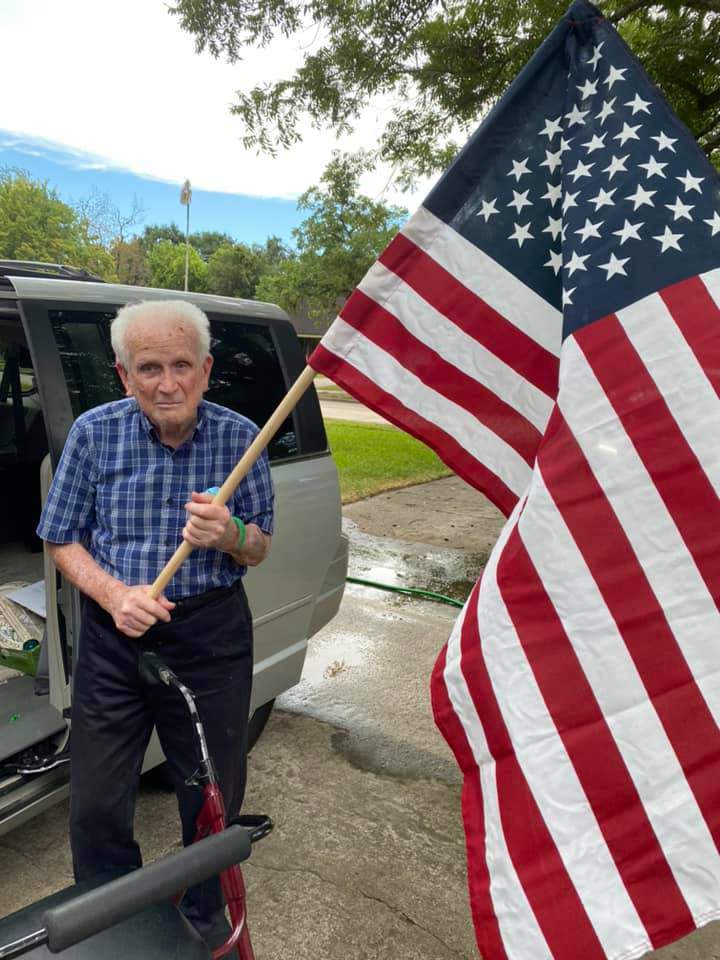 ‘Giving back to a man who sacrificed so much’: Spring Branch volunteers come together to help 98-year-old WWII veteran