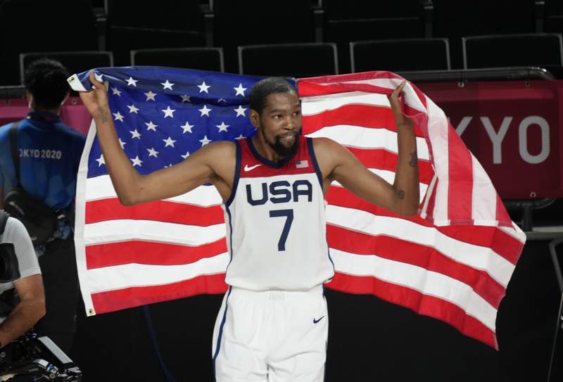 VIDEO: US beats France 87-82 for Tokyo title