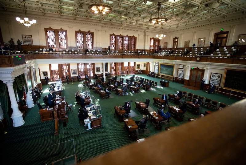 Texas Senate opens redistricting debate with proposed map one senator labels ‘intentional discrimination’