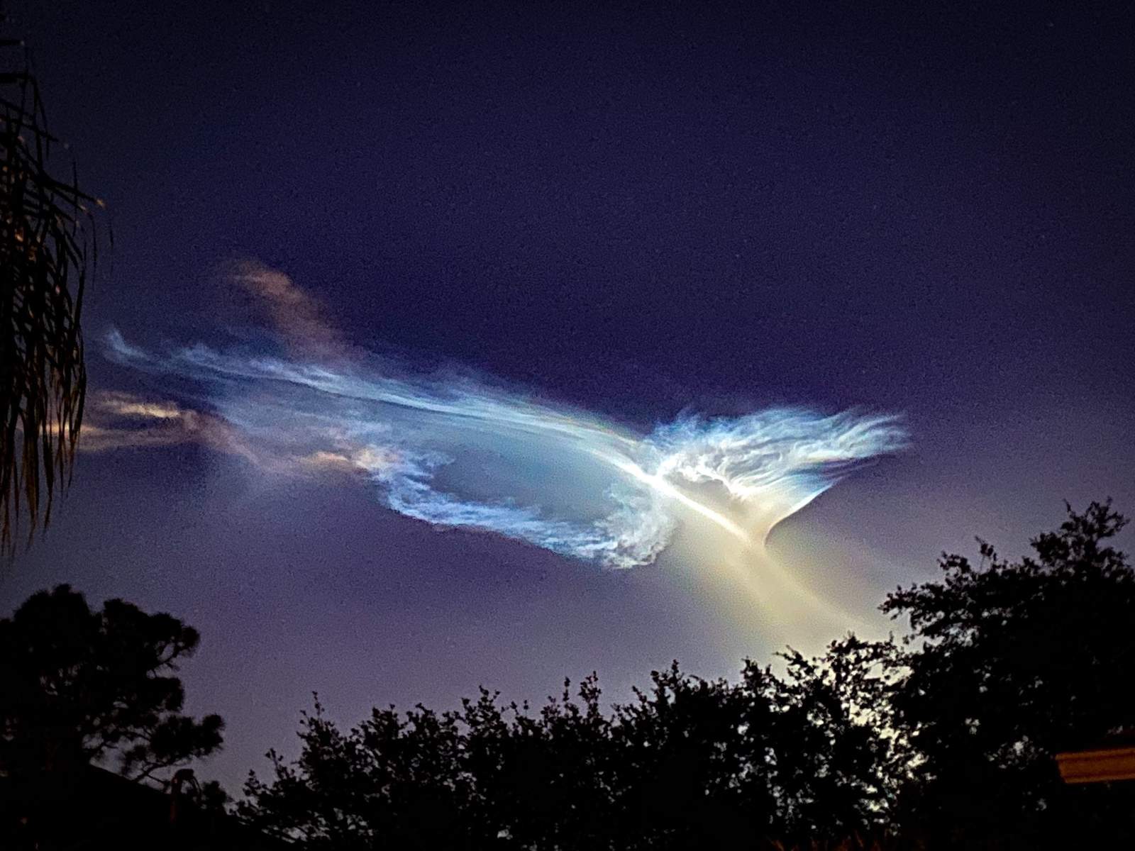 Pictures of a ‘glowing cloud’ following SpaceX’s Falcon 9 launch will leave you in awe