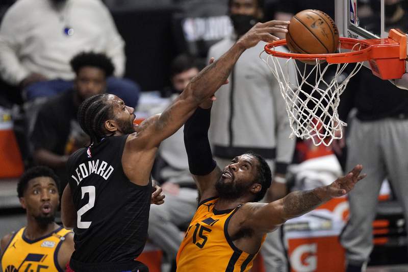 Leonard, George each score 31, Clippers tie series with Jazz