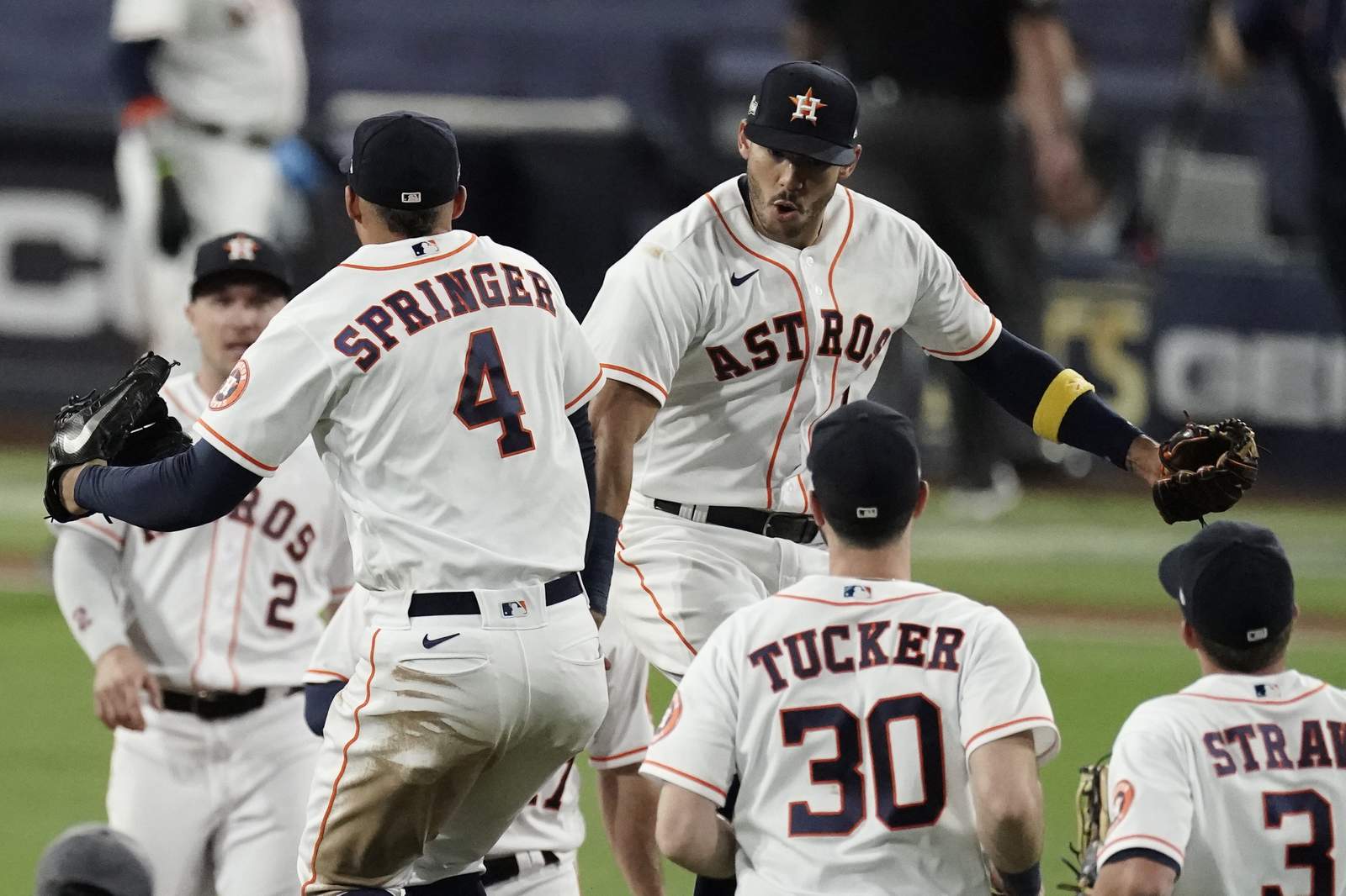 'The real Astros are gonna show up’: Fans ready for ALCS Game 5 after Game 4 win