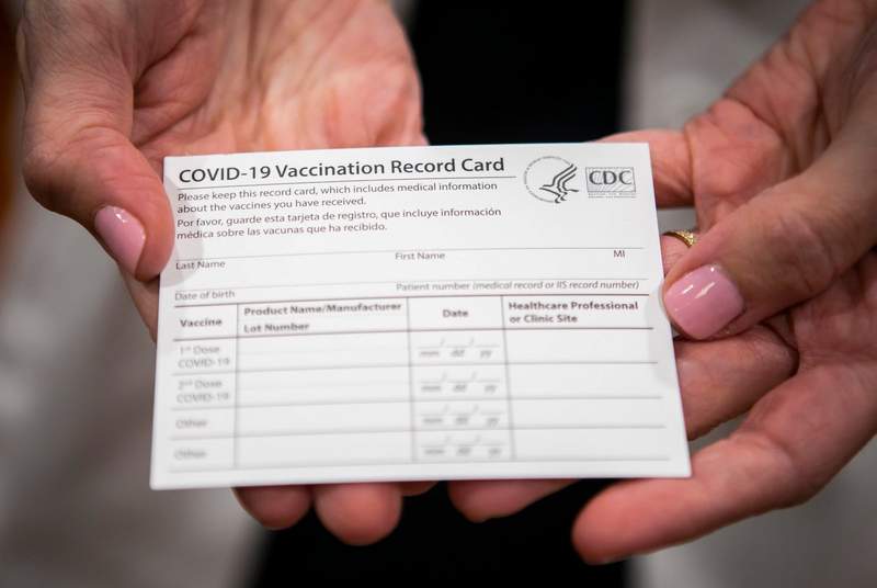 Gov. Greg Abbott plans to sign bill to punish businesses that require proof of COVID-19 vaccination
