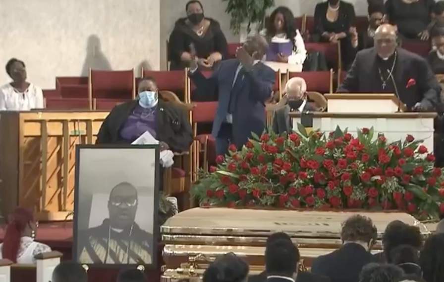 George Floyds body arrives in Houston ahead of public viewing and funeral