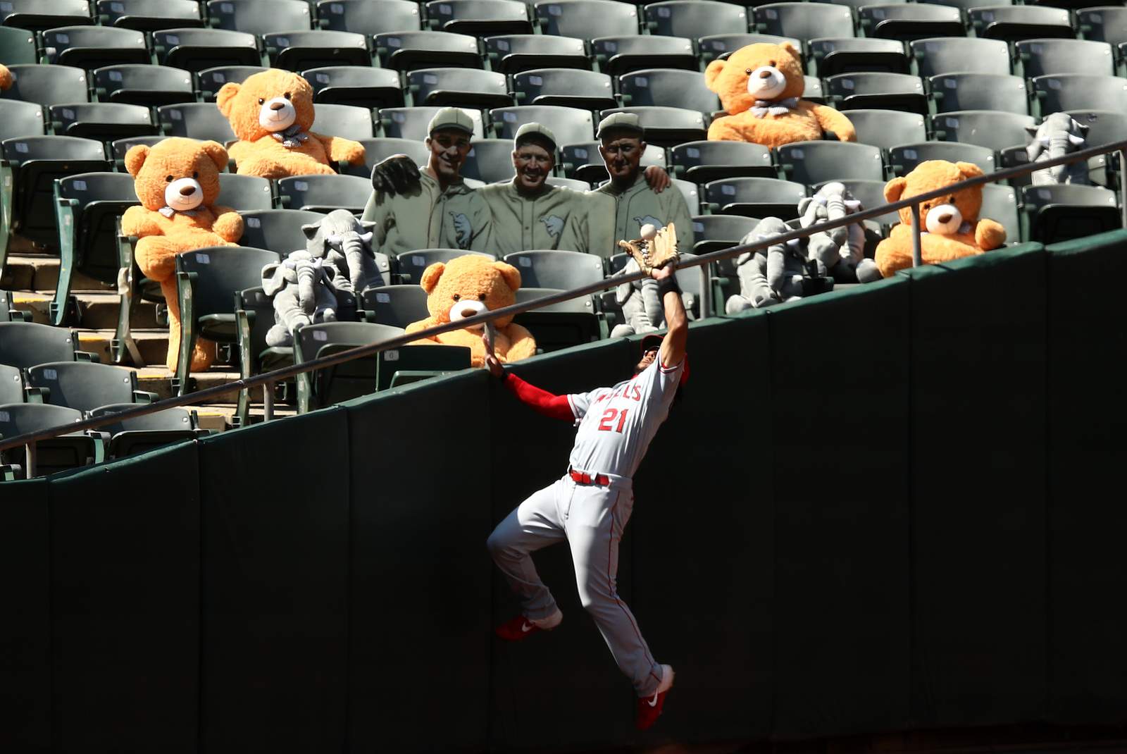 Cardboard fans? Masks? MLB is back, but it doesn’t look real -- these photos might weird you out