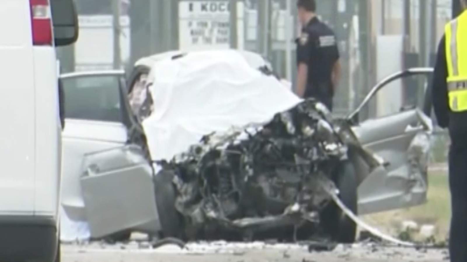 Drunk driving suspected in crash that left 3 dead, 2 injured in northwest Houston