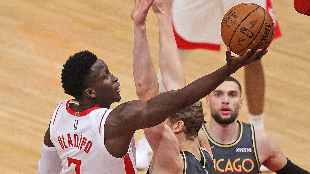 Bulls beat Rockets 125-120; Oladipo solid in Houston debut