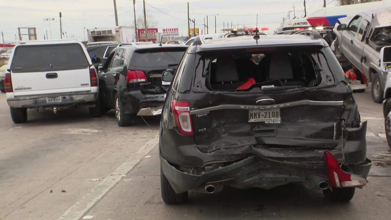 Pregnant Woman injured after high-speed chase ends in multi-vehicle crash
