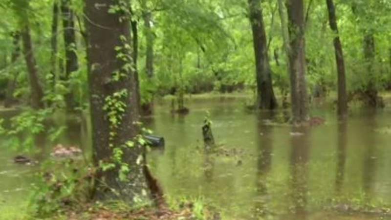 New Waverly residents evacuated from homes due to flooding