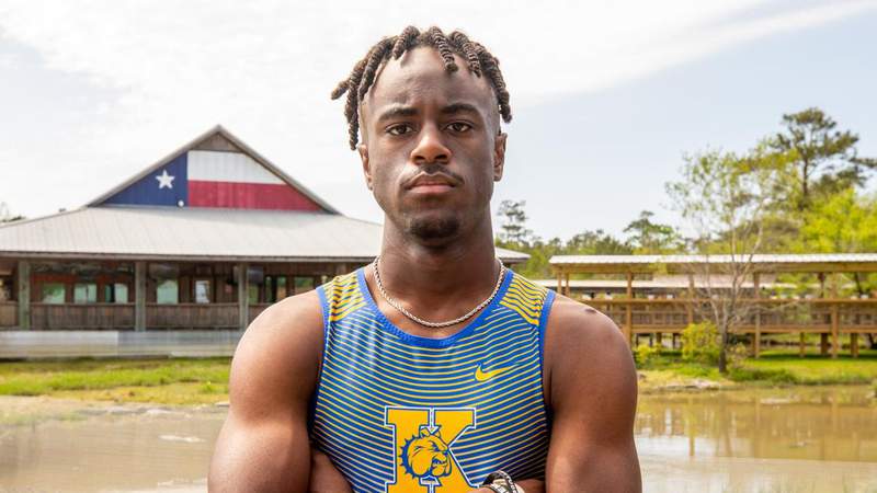 #WHATASNAP: Behind the Scenes at the 2021 VYPE SETX Track & Field Photoshoot