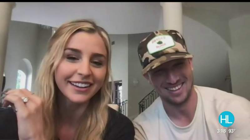 Reagan and Alex Bregman share how you can get your hands on ‘Breggy Bomb’ salsa