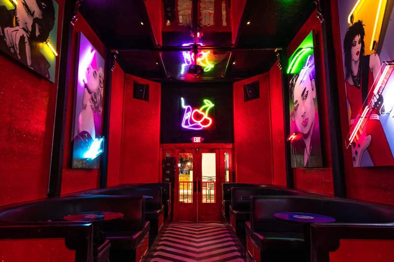 PHOTOS: New ’80s themed nightclub will bring back the best nostalgia vibes to Downtown Houston