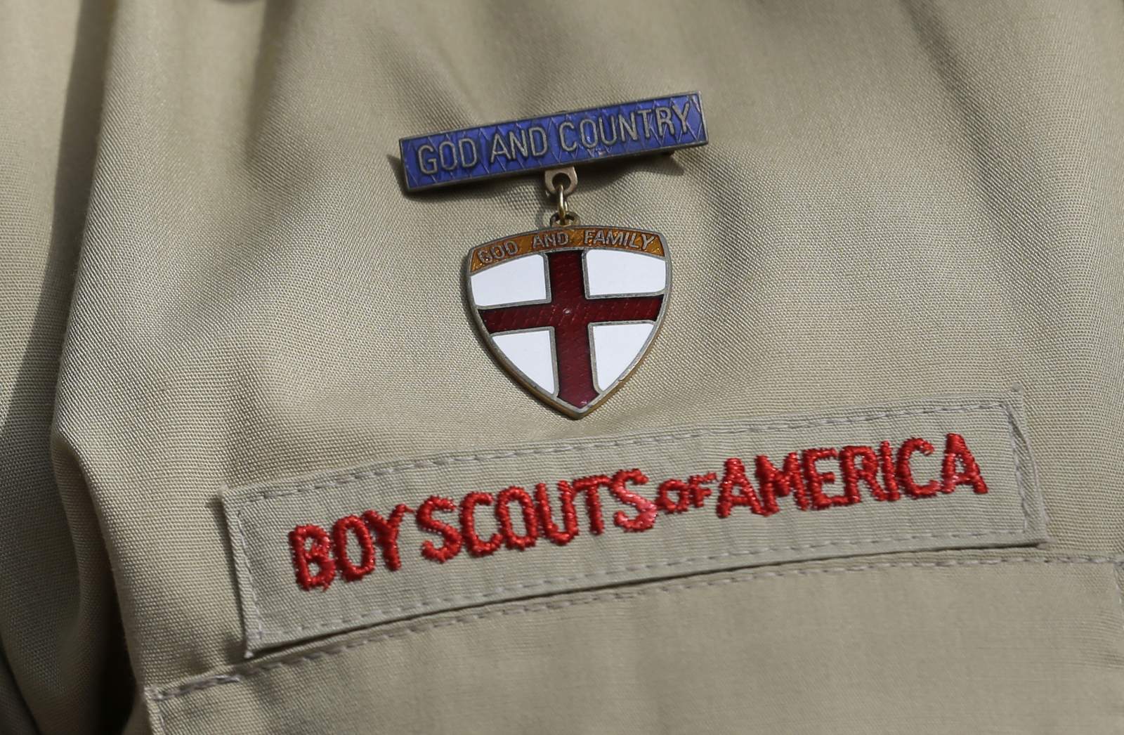 Victims agree to extend temporary halt on Boy Scout lawsuits