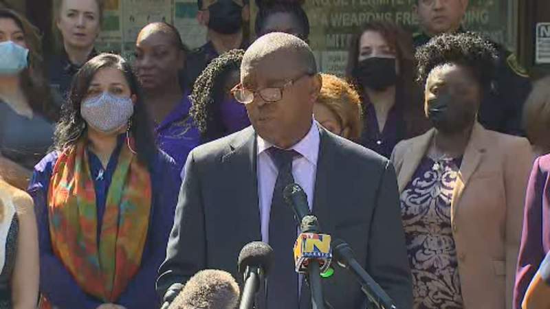 Mayor Sylvester Turner, local community leaders join advocates to shed light during National Domestic Violence Awareness Month