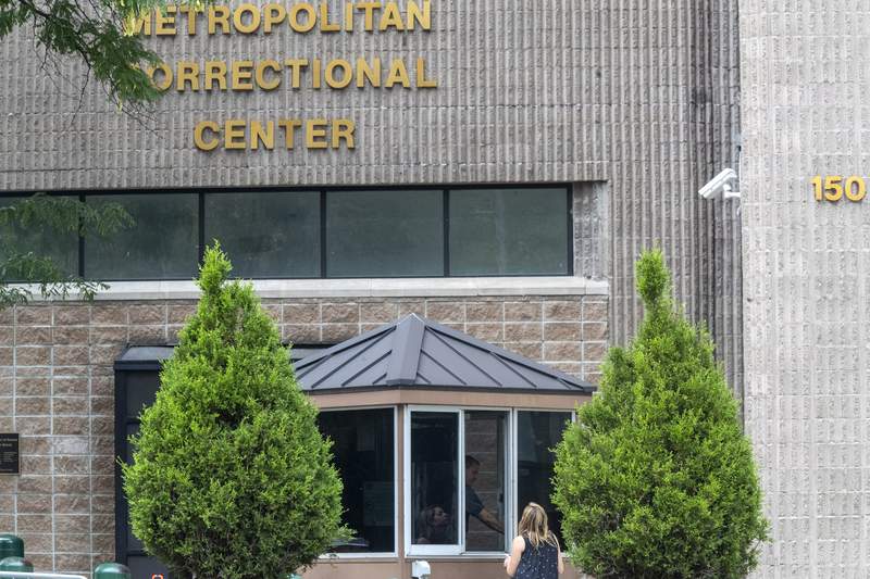 US closing troubled NYC jail after slew of problems exposed following Jeffrey Epstein’s suicide