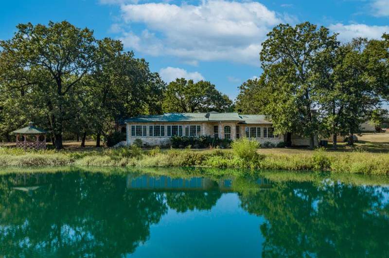 This Texas home on the market is totally normal. The décor, however, is not.