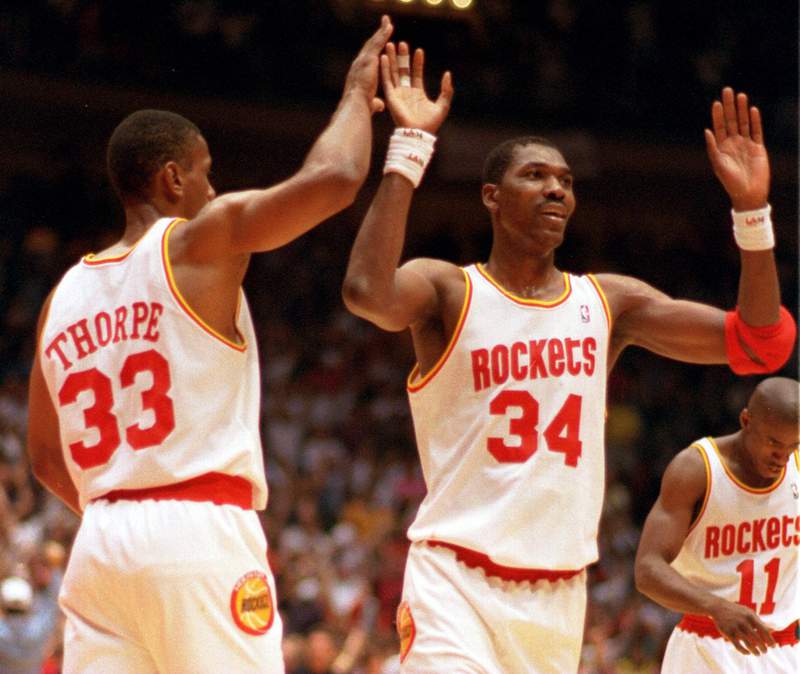 Hakeem Olajuwon among several Houston Rockets in first 25 players unveiled as the ‘NBA 75′