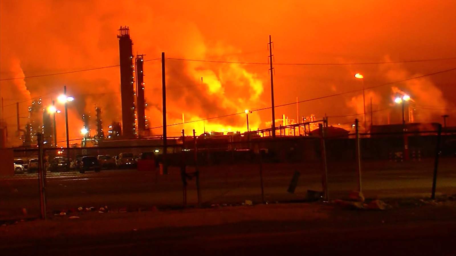 Fire erupts at ExxonMobil refinery in Louisiana; no injuries