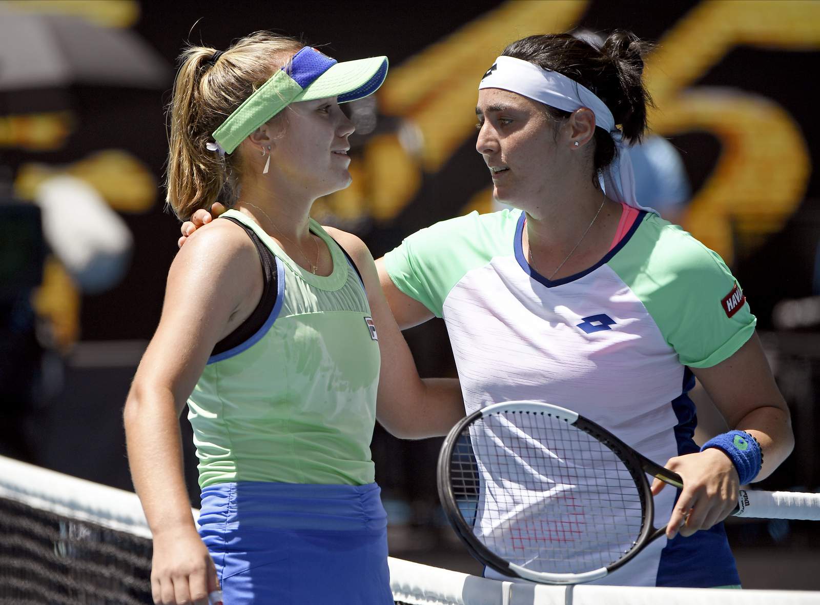 Sofia Kenin is first through to Australian Open semifinals