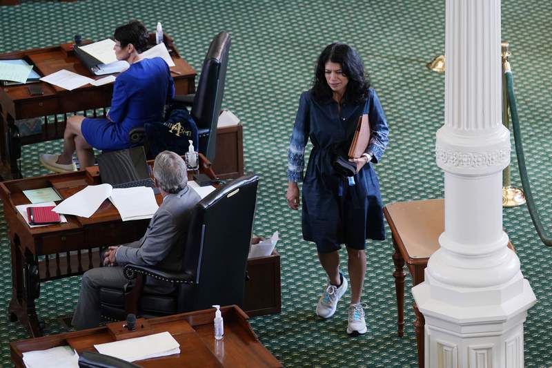 Texas senator's 15-hour filibuster spotlights voting clash