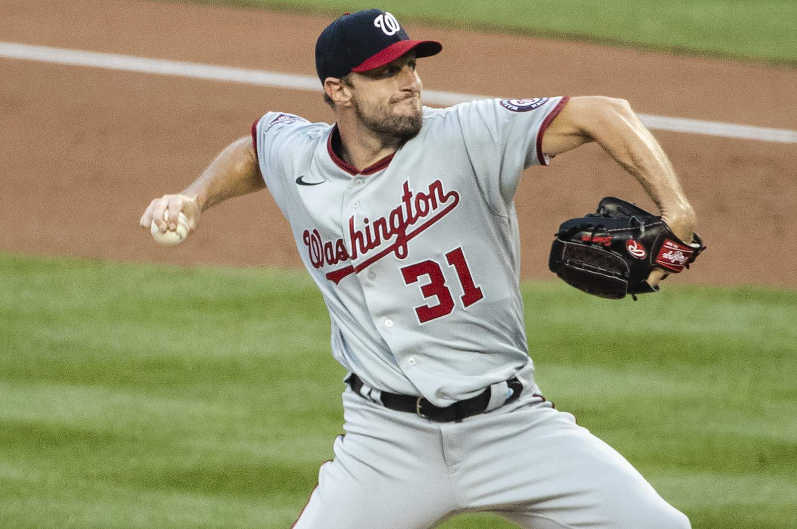 Healthy ace Scherzer pitches Nats past Mets 2-1 for 1st win