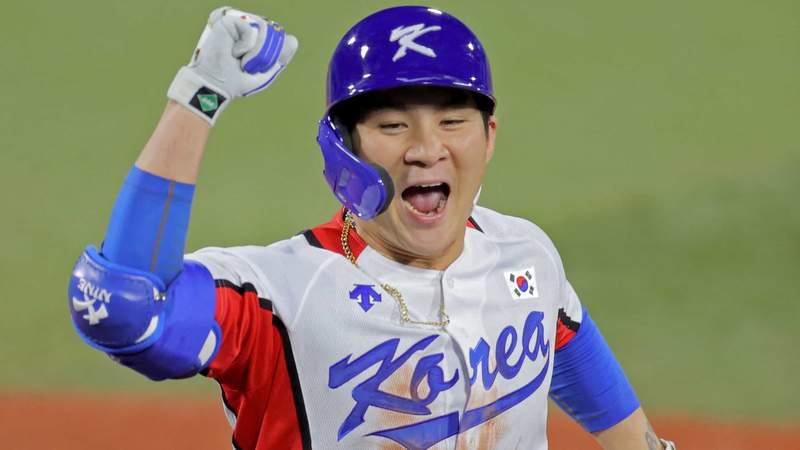 Two hit batters give Korea a walk-off win over Israel