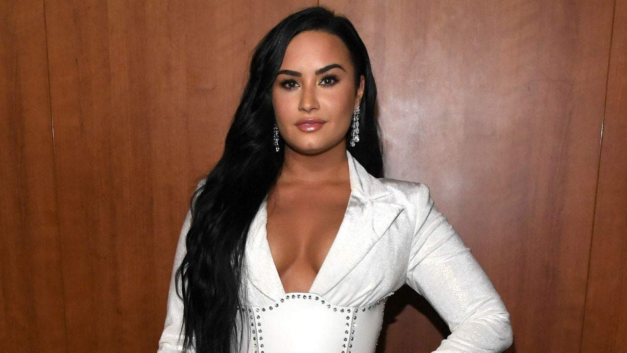 Demi Lovato Shares Pics From Relaxing Getaway With Max Ehrich