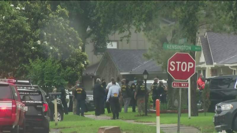 Federal charges filed against five people accused of operating Houston stash house where more than 90 people were found