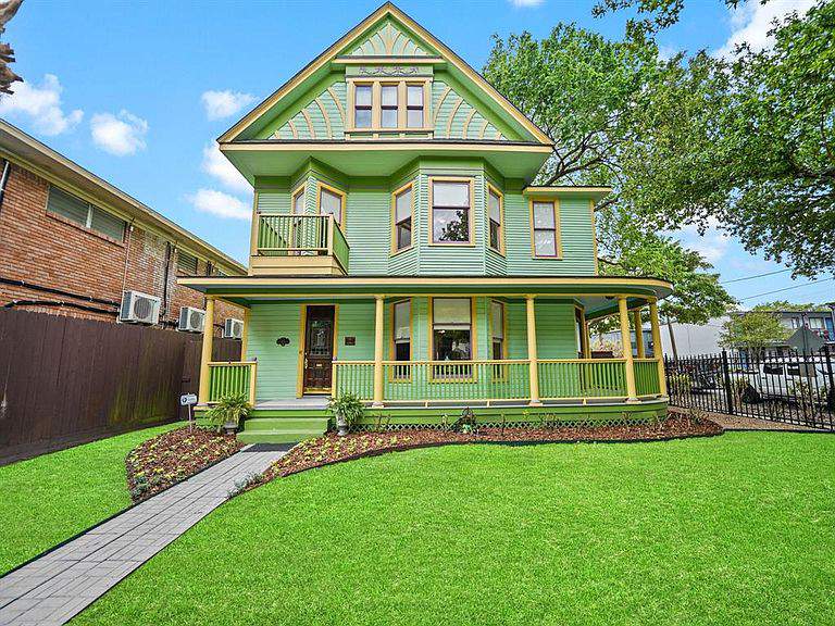 Ever wanted to live in a Painted Lady? This $1.1M green home in Montrose will have you owning a piece of history