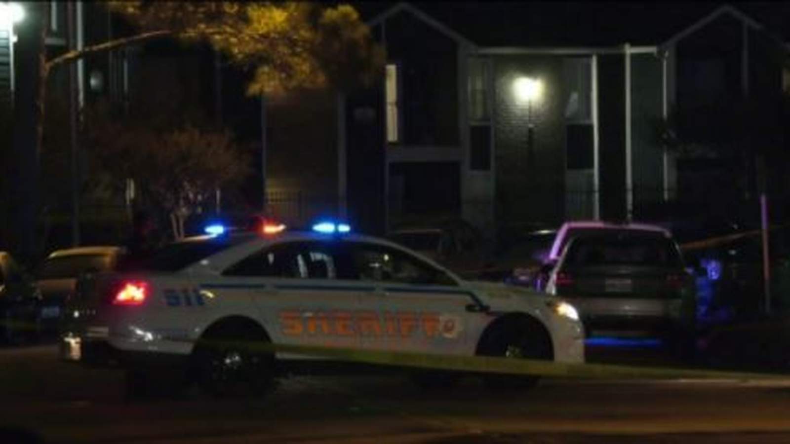 2 men shot at apartment complex in NW Harris County after returning from club, 1 dead: HCSO